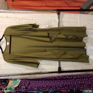 NWT-Lularoe Shirley kimono with angel sleeves